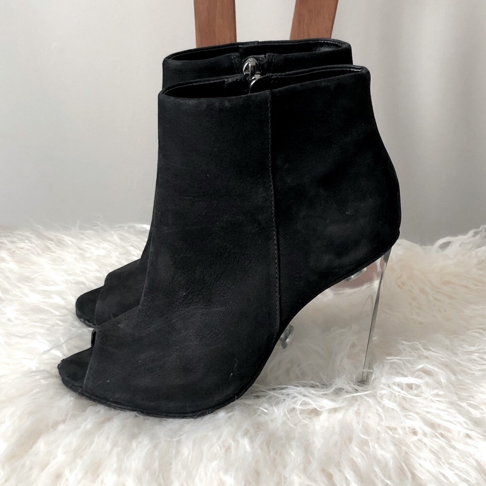 💥 SCHUTZ Black Suede Lucite Wedge 6